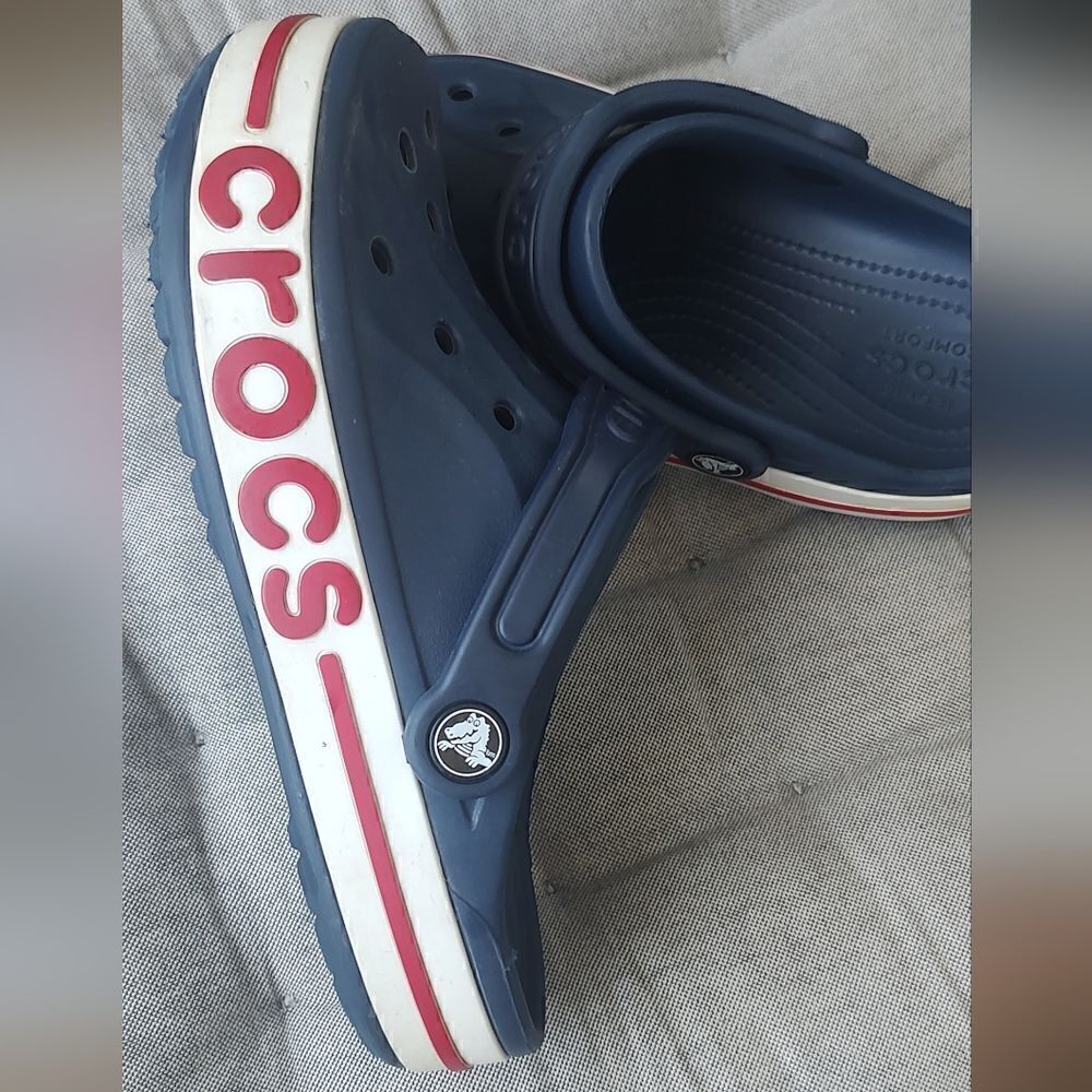 Crocs Crocband Clog Kids Size 6  Iconic Comfort Shoes Navy Blue Red - Picture 10 of 10